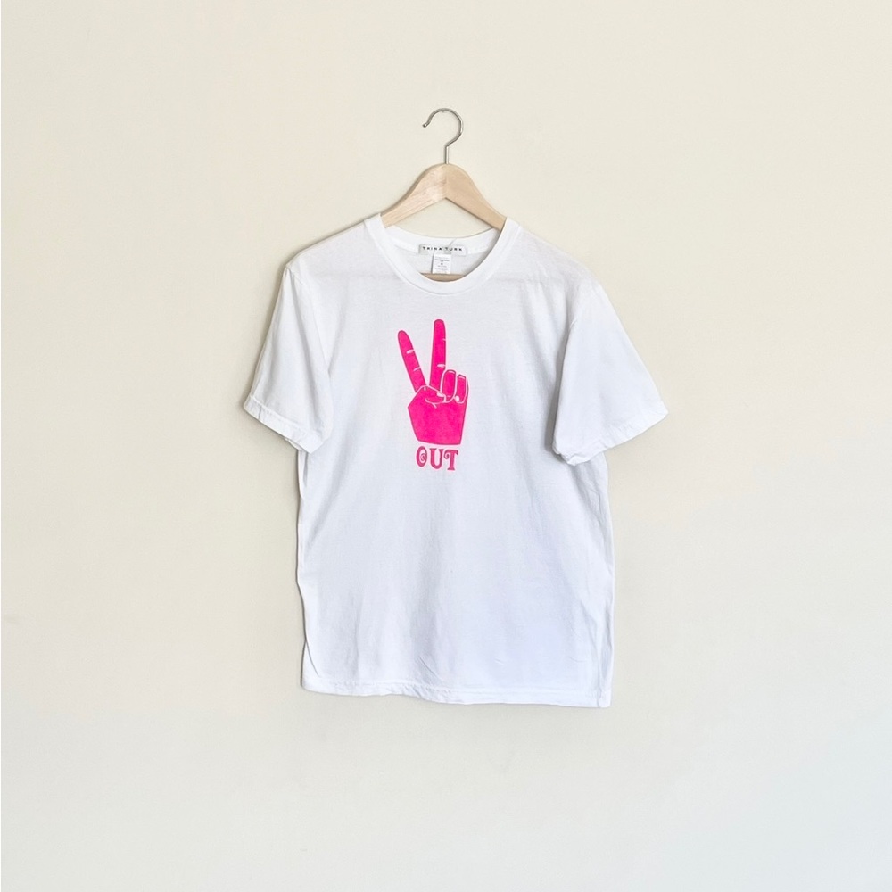 Trina Turk Peace Out Graphic White T Shirt Men’s size Medium